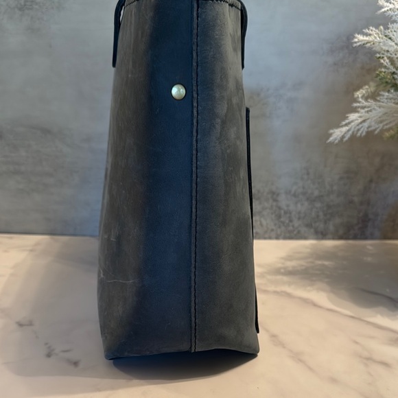 Portland Leather Storm Medium Crossbody - Picture 3 of 9